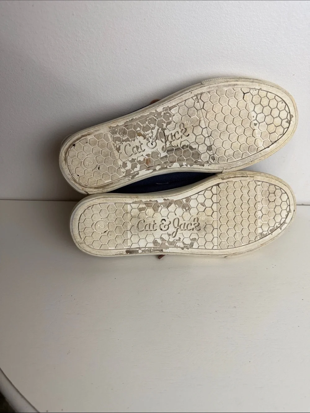 (2293) Cat & Jack Navy Canvas Boat Shoes with Brown Laces, Size: 2Y